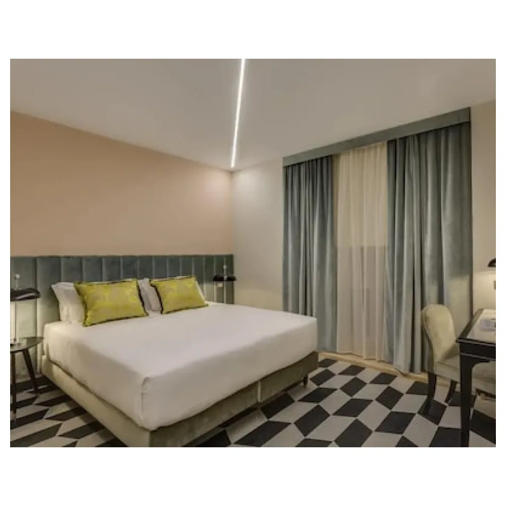 Otivm Hotel