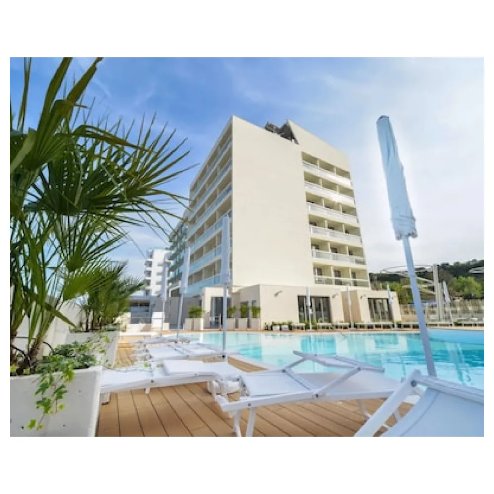 Nautilus Family Hotel