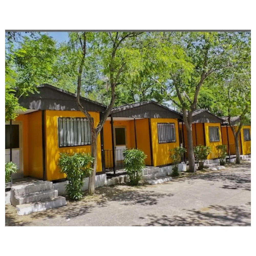 Bungalows Camping Alpha Madrid