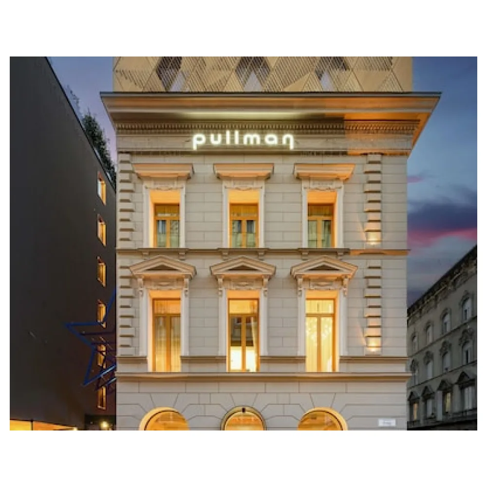 Pullman Budapest