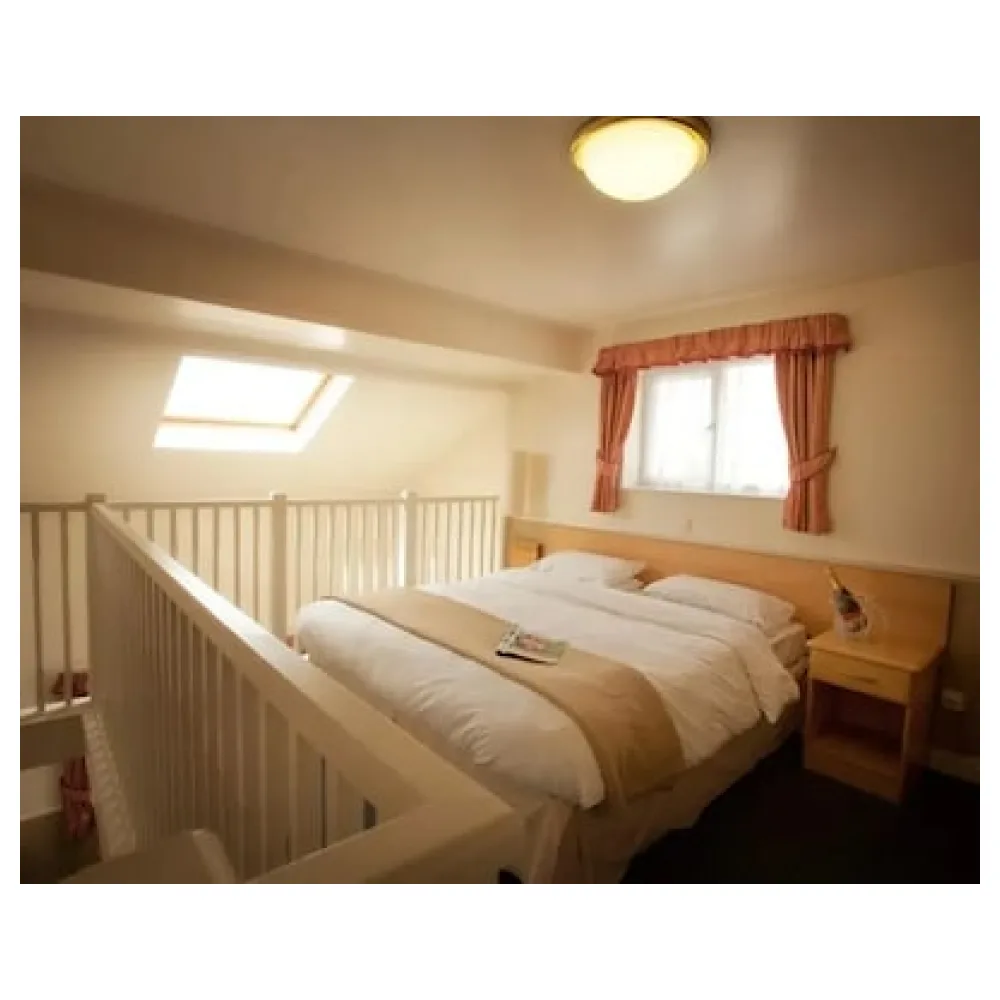 Moreton Park Hotel