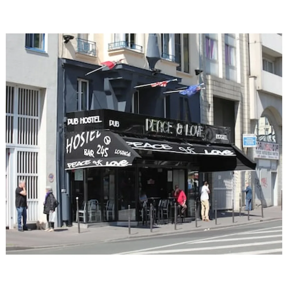 Peace & Love Hostel