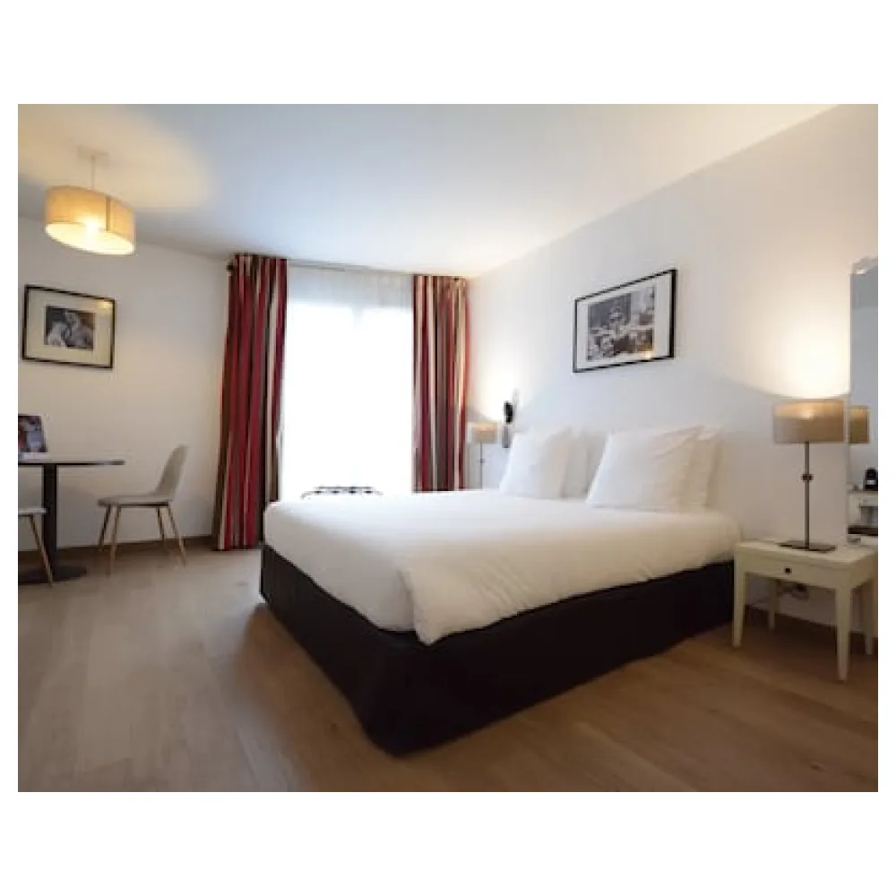 Hotel Cerise Chatou