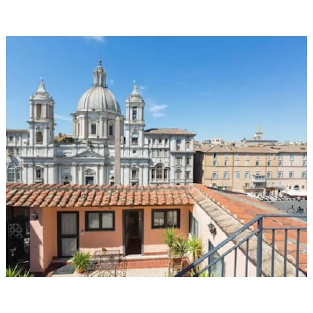 Rhea Silvia Luxury Navona
