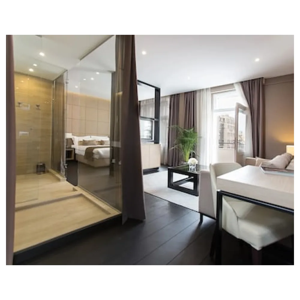 Dominic Smart & Luxury Suites - Republic Square