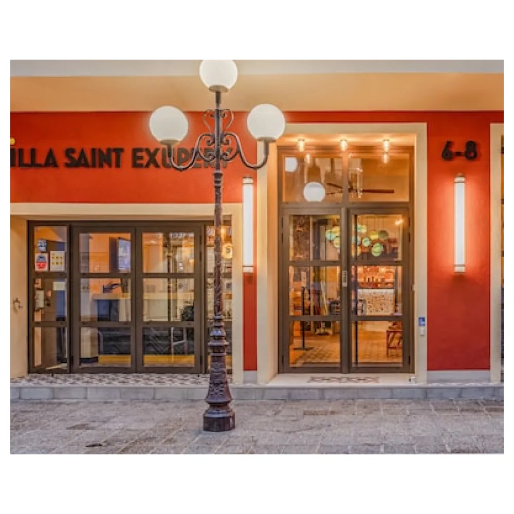 Villa Saint Exupery Beach Hostel