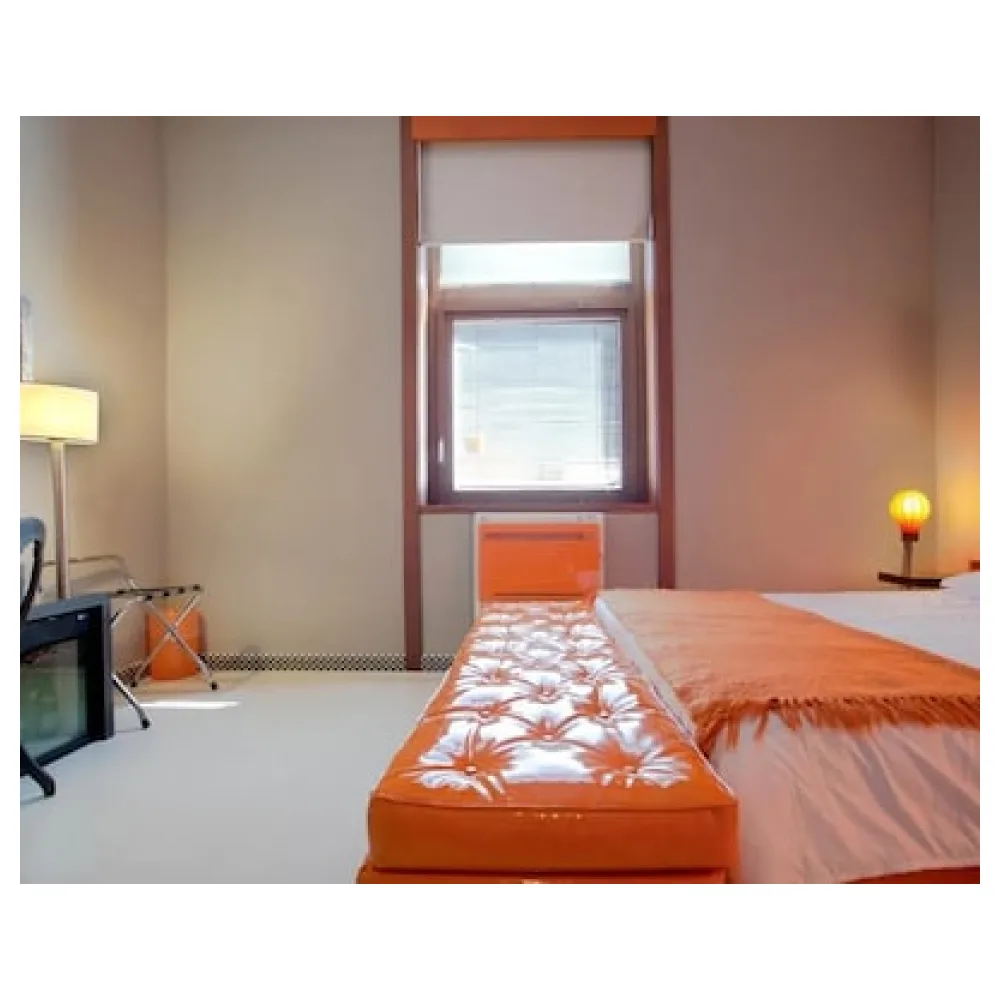 Orange Hotel