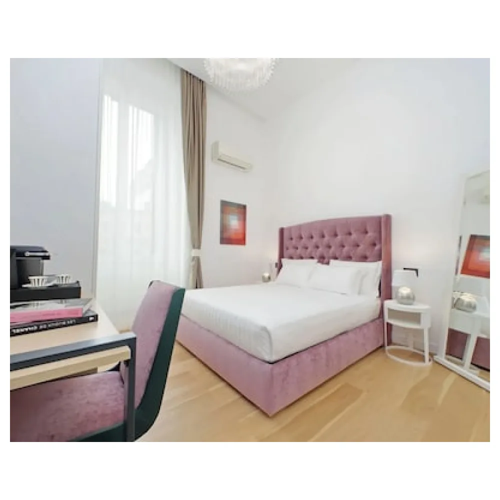 Domus Aurea Luxury Suites