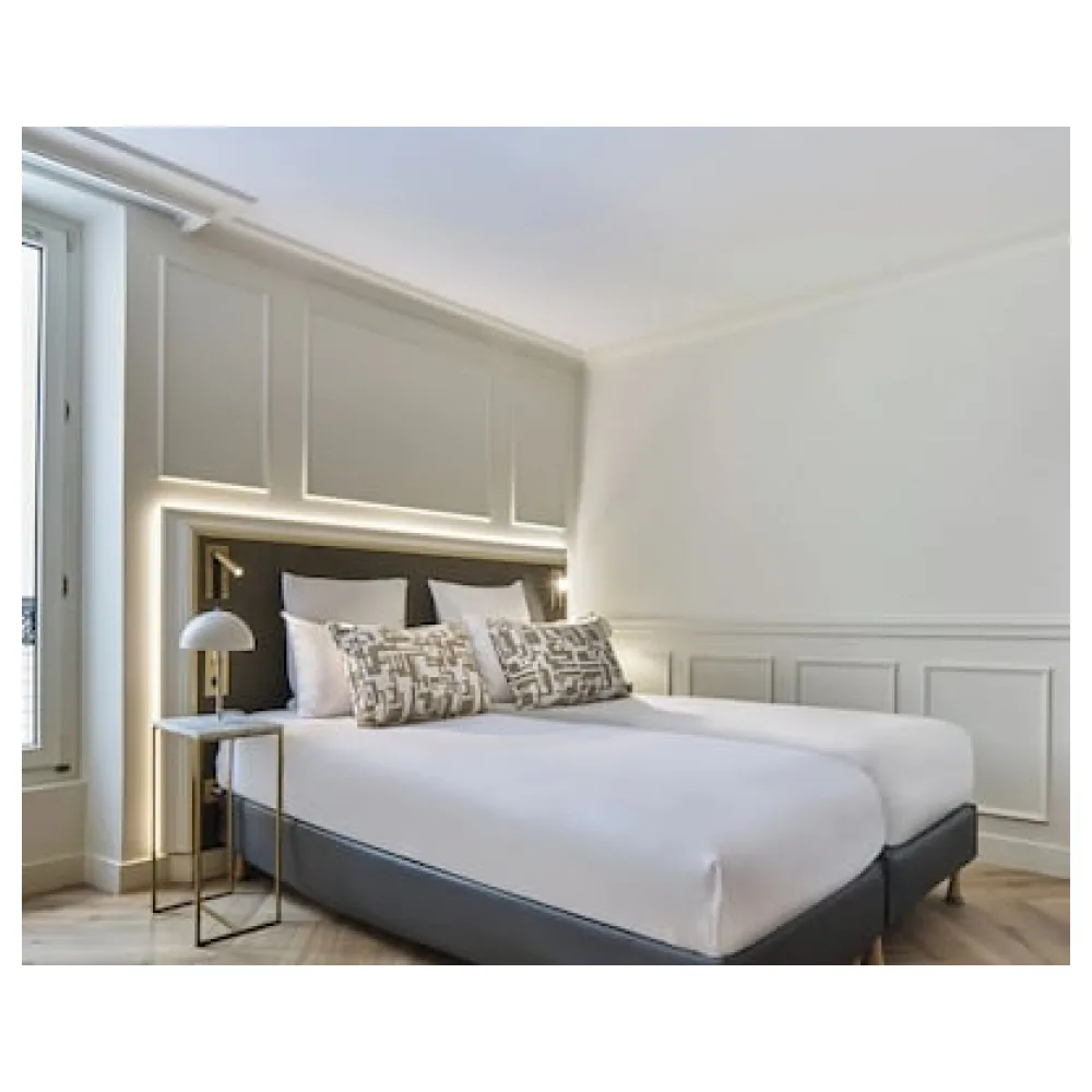 Posy Hotel by Happyculture