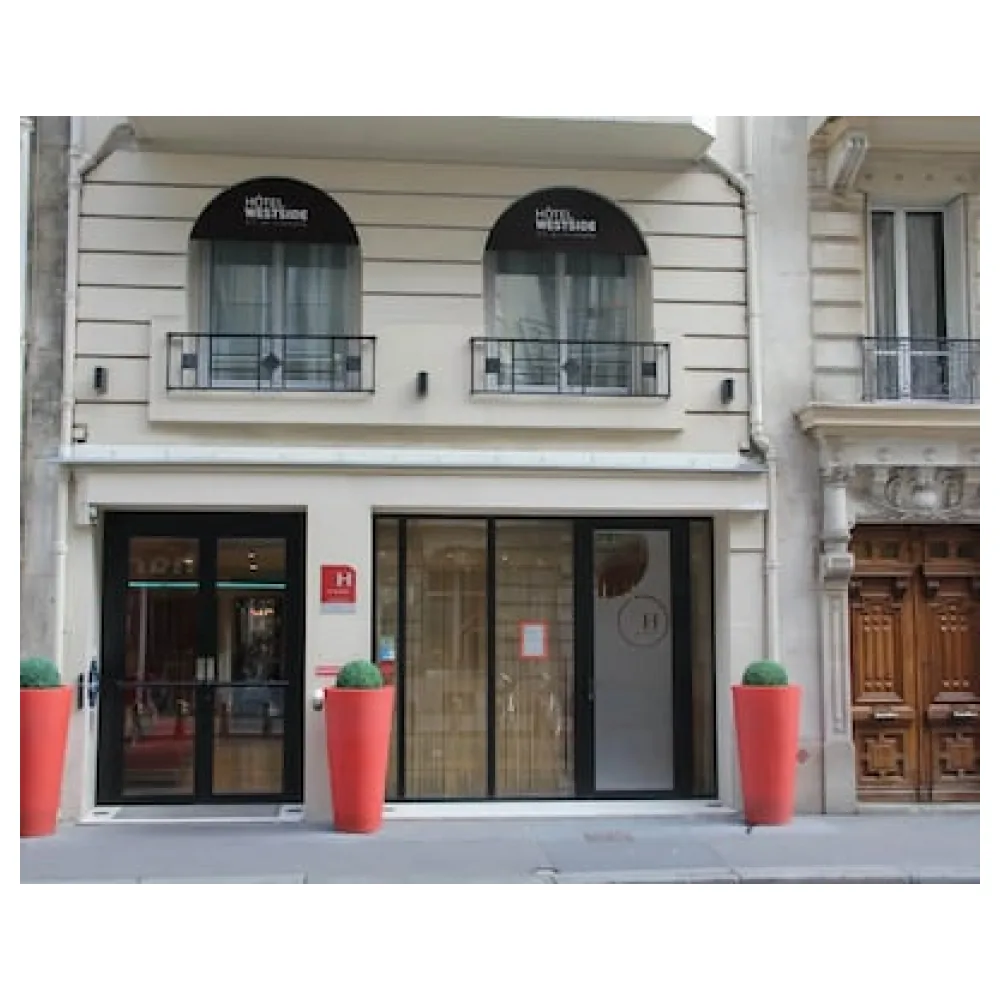 Westside Arc de Triomphe Hotel