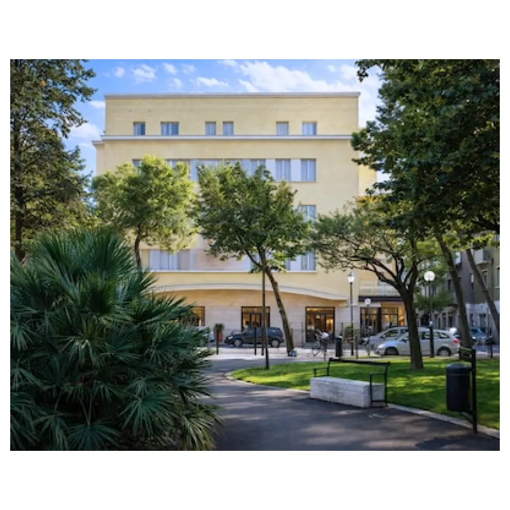 Phi Hotel Ambra