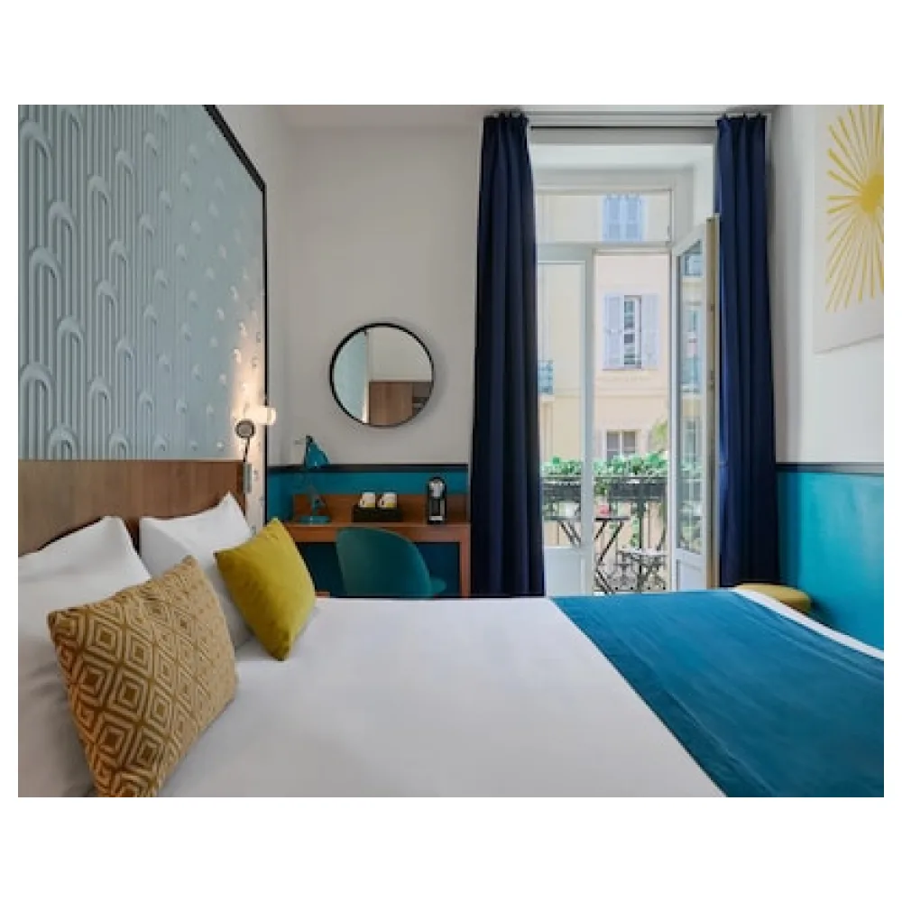 Hotel Nap by HappyCulture