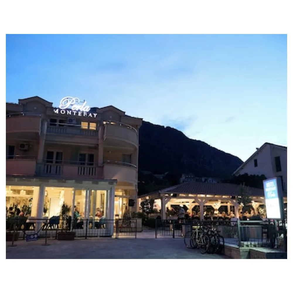 Montebay Perla