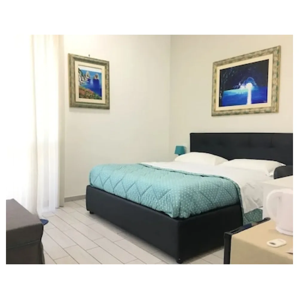 Top Floor Rentrooms Napoli