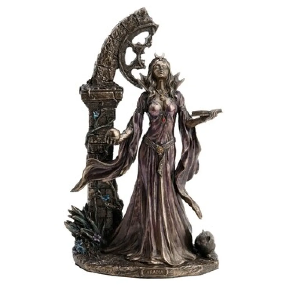 Szobrok, figurák Signes Grimalt Aradia- Wicca Királynő Boszorkányai