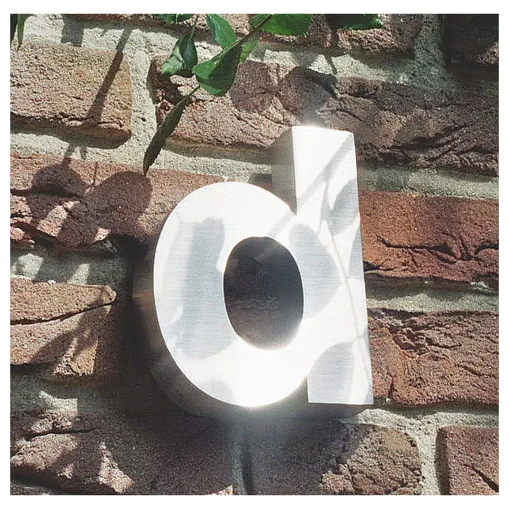 3D Kleinbuchstabe d aus Edelstahl - Höhe 16 cm und Tiefe 3 cm