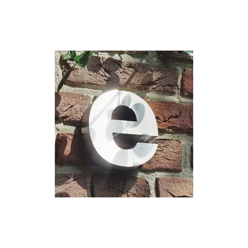3D Kleinbuchstabe e aus Edelstahl - Höhe 16 cm und Tiefe 3 cm