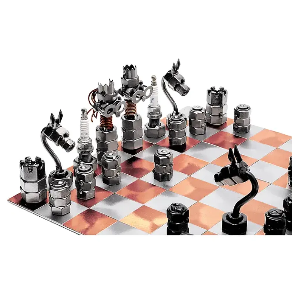 Schachspiel mit Schraubenmännchen