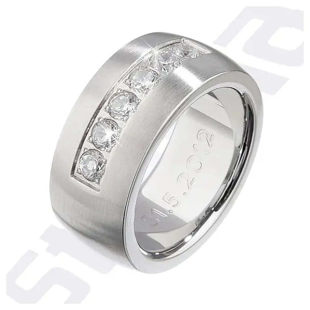 Ring mit Gravur aus satiniertem Edelstahl