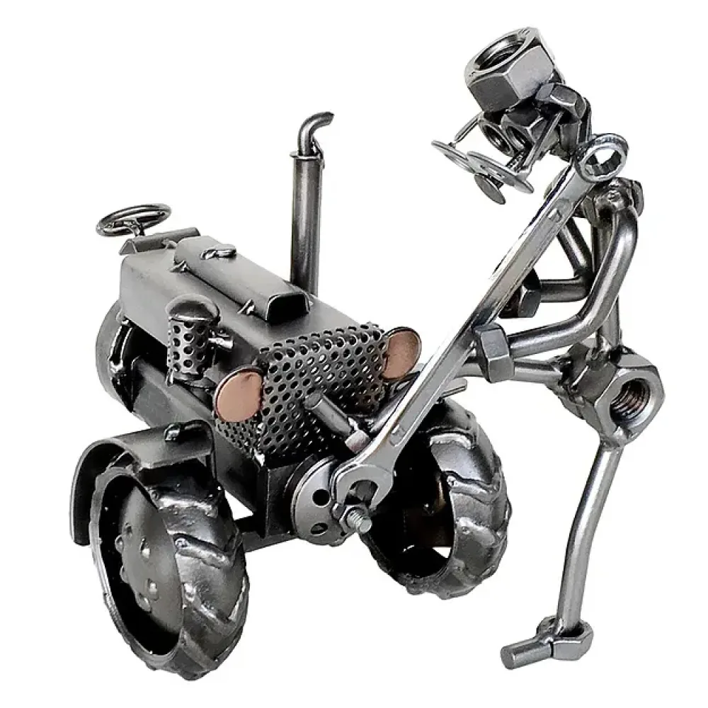 Schraubenmännchen Traktormechaniker
