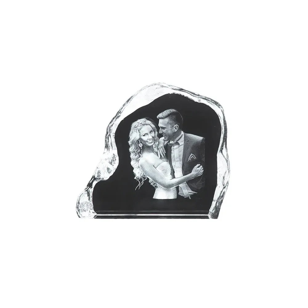 Ansprechendes Glasfoto mit Ihrem Hochzeitsbild in 3D Optik