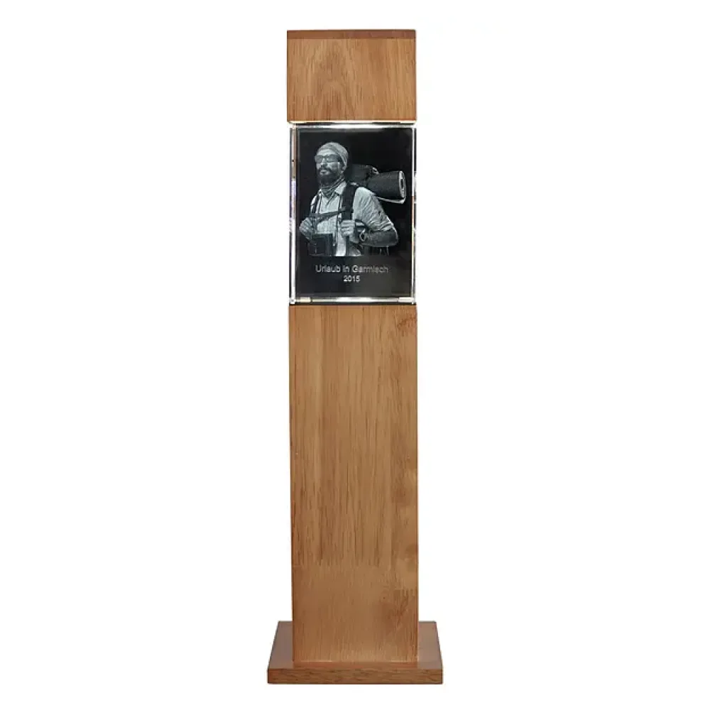 Leuchtstele mit individuellem Glasfoto in 3D Optik