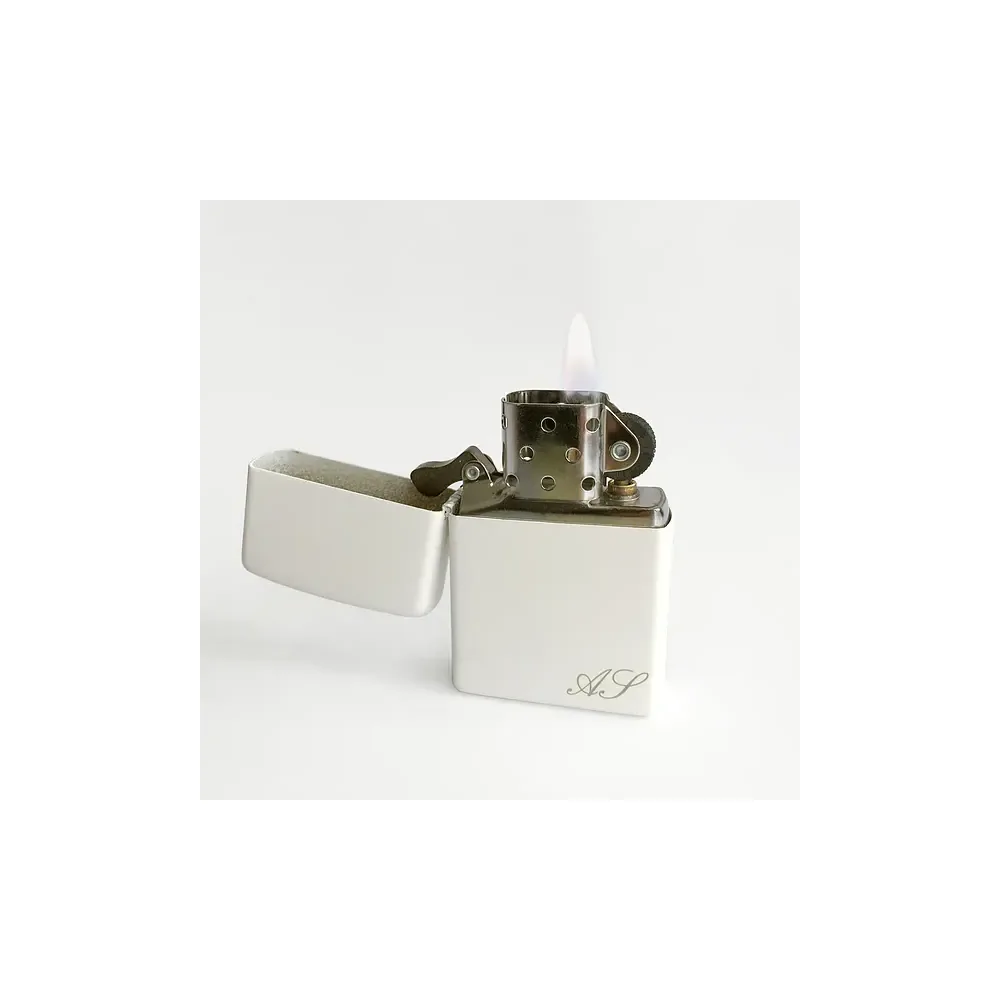 Feuerzeug ZIPPO weiß mit Gravur